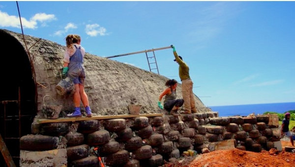 Rapa Nui - escola de múscia 100% sustentável