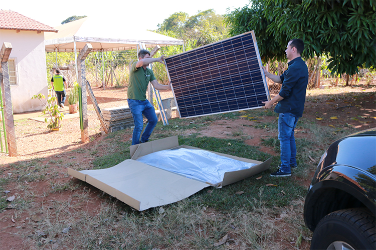 Equipamentos de energia solar serão isentos de ICMS em Goiás
