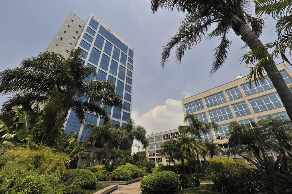 Edifício em Porto Alegre recebe certificação de sustentabilidade inédita no Brasil LEED EBOM