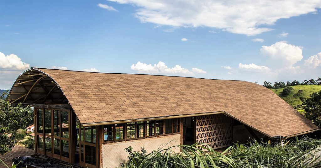 Casa das Birutas bioconstrução