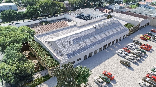 Edificação sustentável abriga coworking de sturtups em Curitiba
