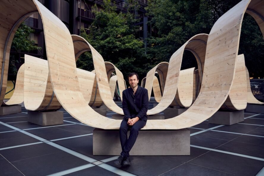 mobiliário urbano em londres Please be seated