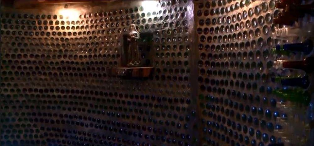  cinco mil garrafas na construção