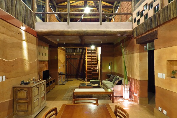 interior em taipa de pilão
