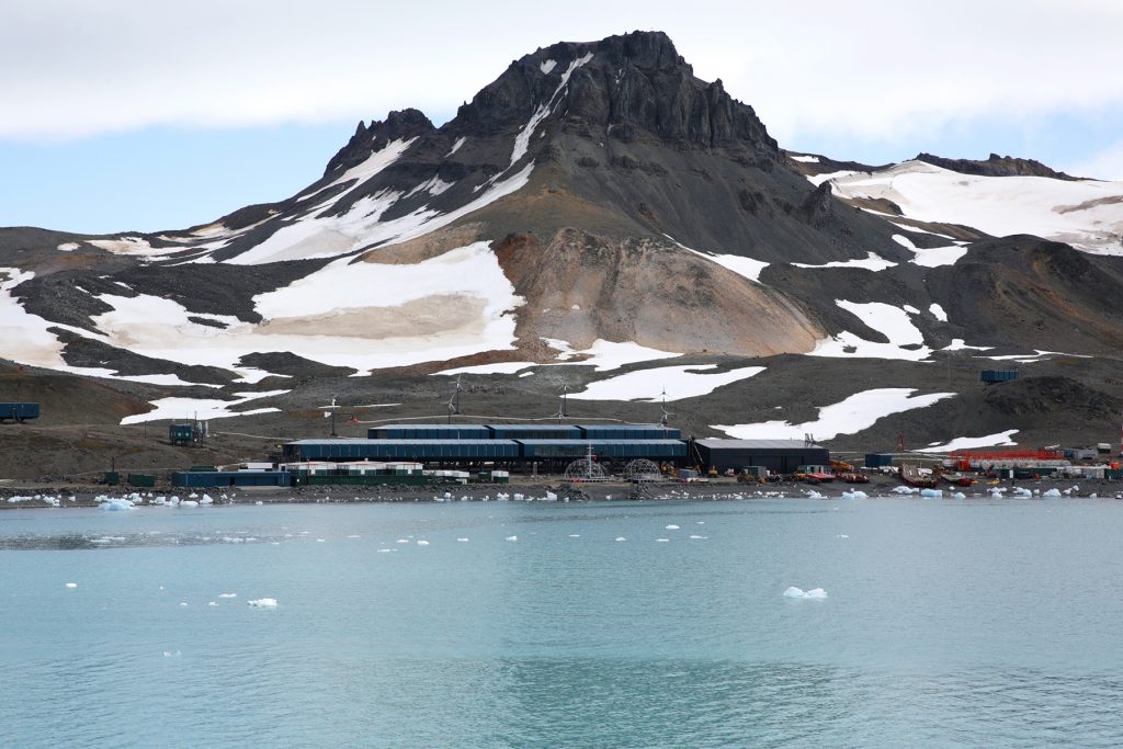 ESTAÇÃO ANTÁRTICA COMANDANTE FERRAZ