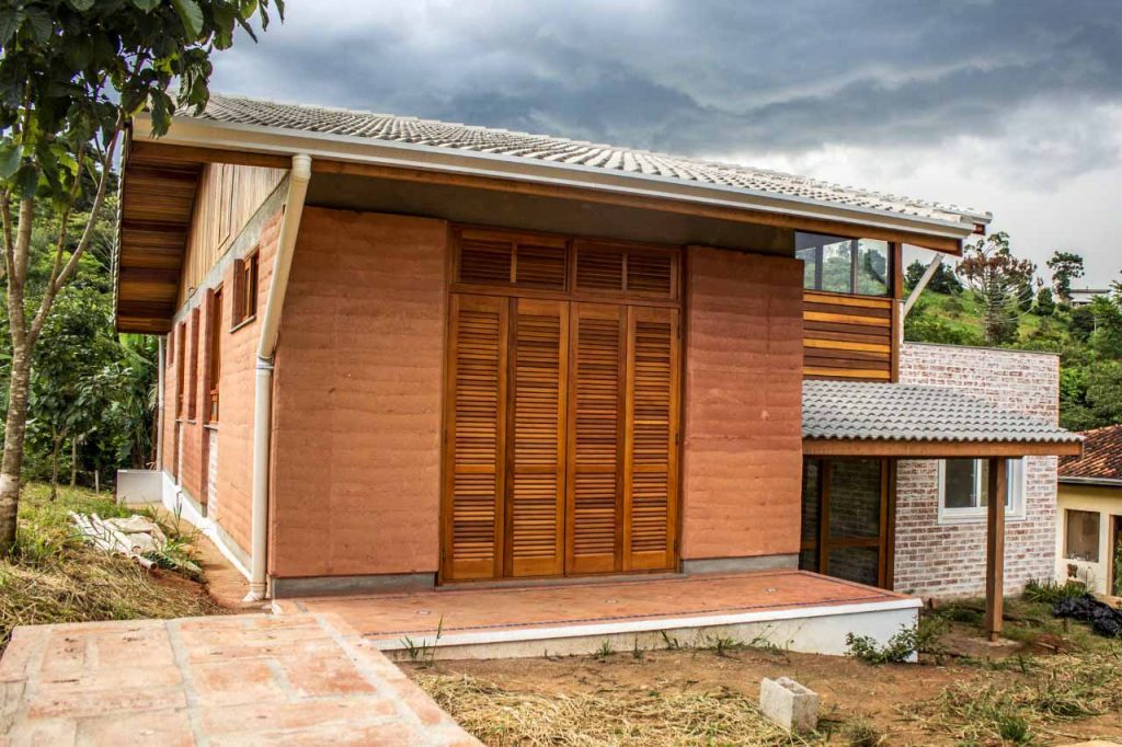 casa viva fachada leste