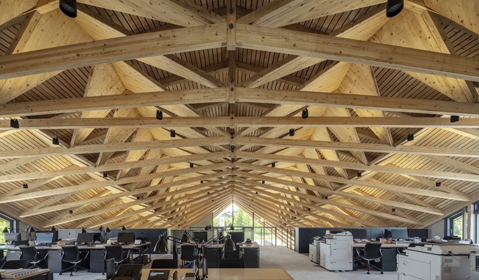 Telhado em madeira engenheirada