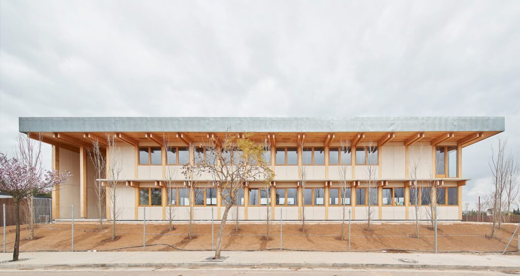 Escola em Maiorca arimunani